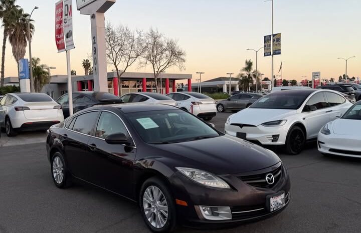 
								2010 Mazda mazda6 i Sedan 4D full									