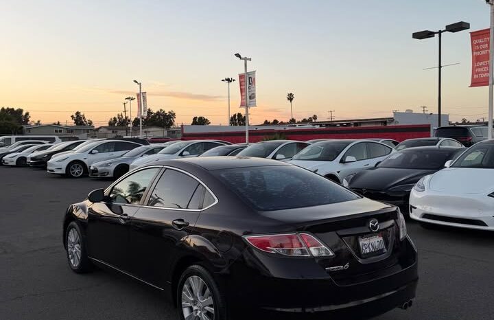 
								2010 Mazda mazda6 i Sedan 4D full									