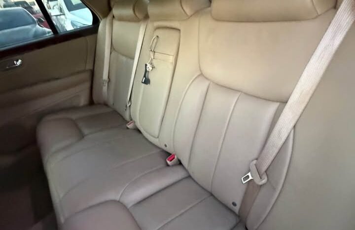 
								2006 Cadillac dts Sedan 4D full									