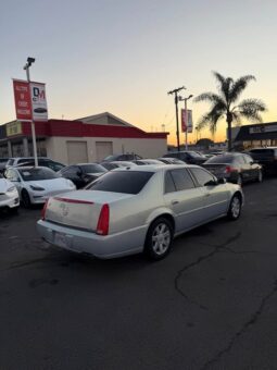 
										2006 Cadillac dts Sedan 4D full									