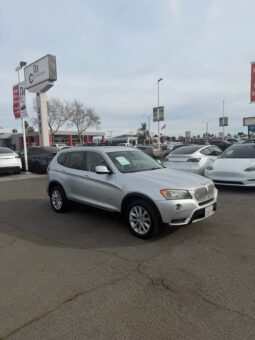 
										2011 BMW x3 xDrive28i Sport Utility 4D full									