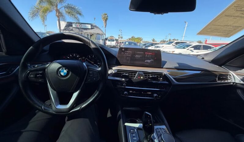 
								2019 BMW 5 series 530i Sedan 4D full									