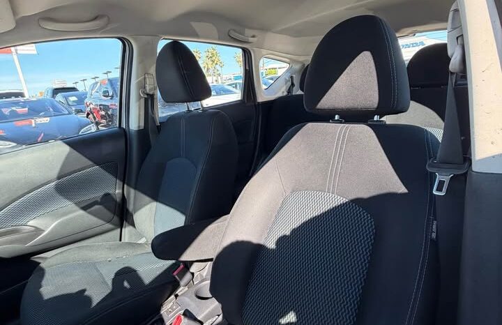 
								2016 Nissan versa note full									