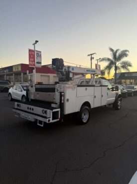 2010 Ford f550 super duty regular cab & chassis XLT Cab & Chassis 2D