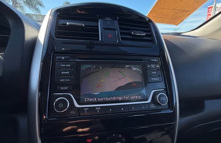 
								2016 Nissan versa note full									