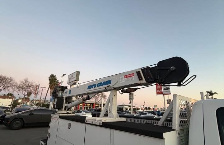 
								2010 Ford f550 super duty regular cab & chassis XLT Cab & Chassis 2D full									