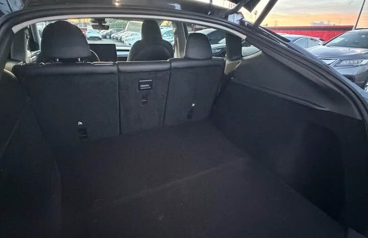 
								2024 Tesla model y Standard Range Sport Utility 4D full									