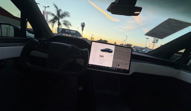 
								2022 Tesla model x Plaid Sport Utility 4D full									