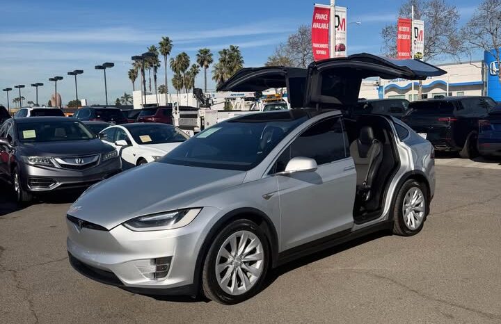 
								2016 Tesla model x 75D Sport Utility 4D full									