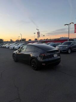 
										2024 Tesla model y Standard Range Sport Utility 4D full									