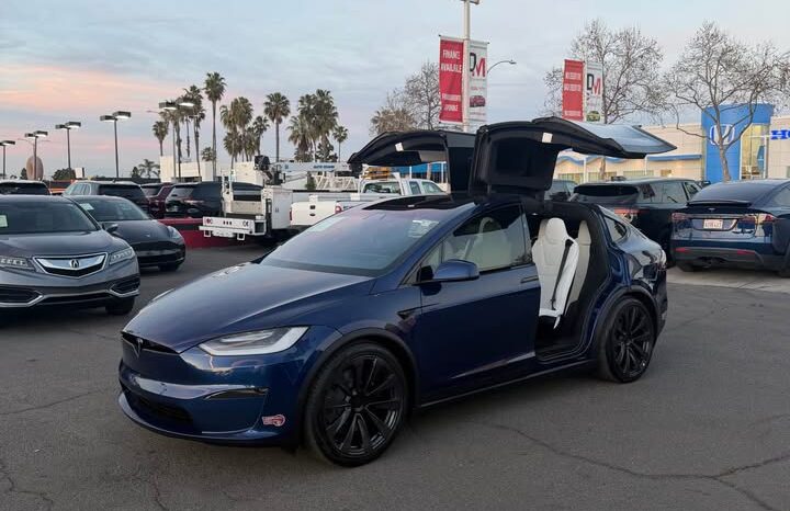 
								2022 Tesla model x Plaid Sport Utility 4D full									