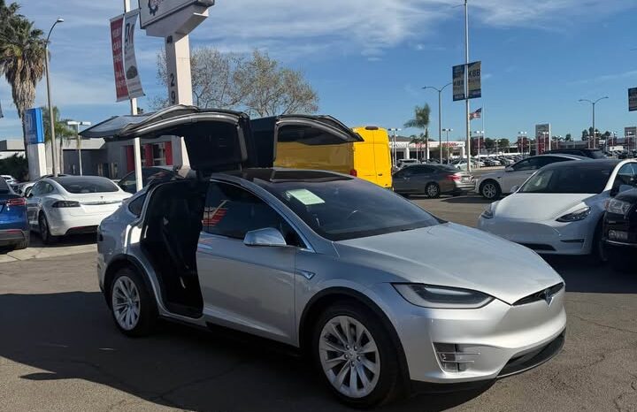 
								2016 Tesla model x 75D Sport Utility 4D full									