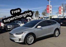 2016 Tesla model x 75D Sport Utility 4D