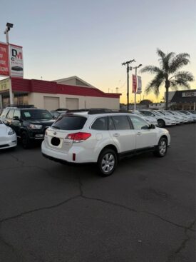 2012 Subaru outback 2.5i Premium