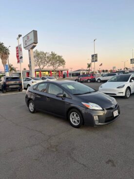 2010 Toyota prius Hatchback 4D
