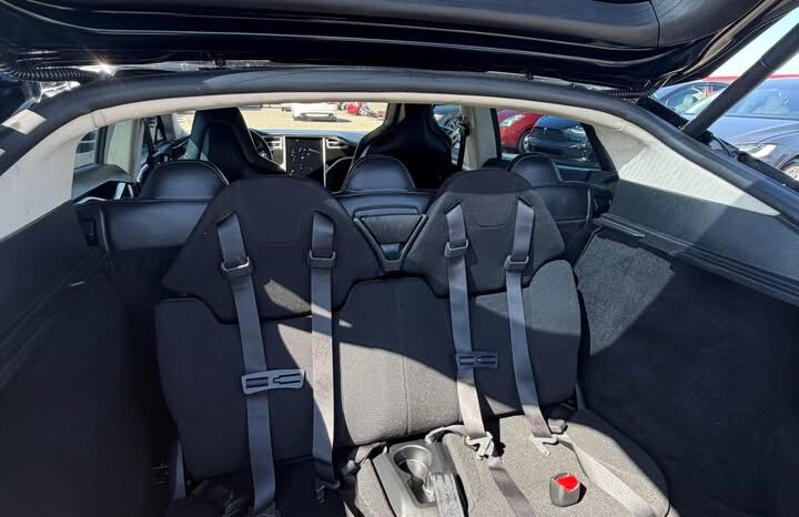 
								2014 Tesla model s 60 Sedan 4D full									