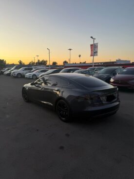 2016 Tesla model s 70D Sedan 4D