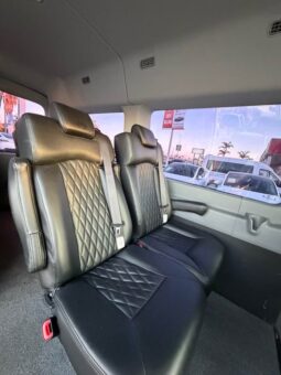 
										2019 Ford transit 150 passenger van full									