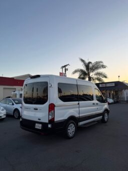 
										2019 Ford transit 150 passenger van full									