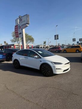 2022 Tesla model x Plaid Sport Utility 4D