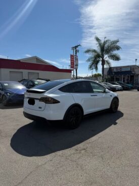 2022 Tesla model x Plaid Sport Utility 4D