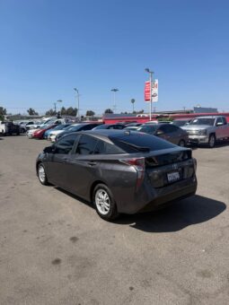 
										2017 Toyota prius full									
