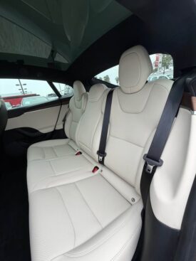 2022 Tesla model s Long Range Sedan 4D