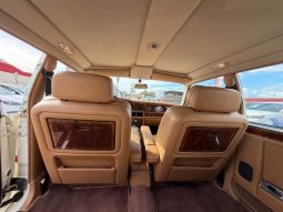 
										1988 Rolls-Royce Silver Spur full									