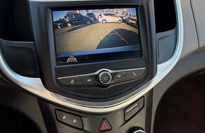 
								2018 Chevrolet sonic full									