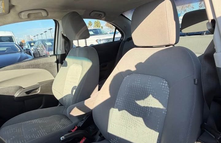 
								2018 Chevrolet sonic full									