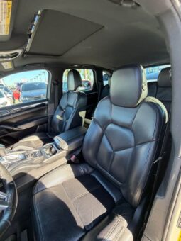 
										2011 Porsche cayenne S full									