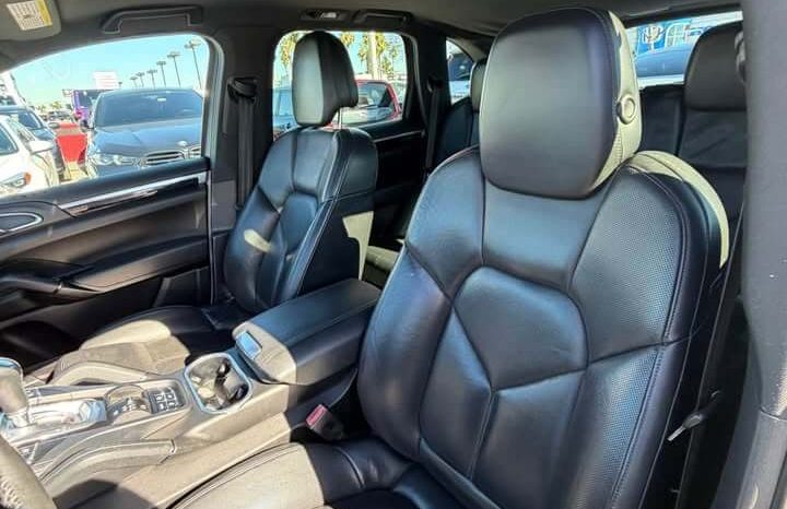 
								2011 Porsche cayenne S full									