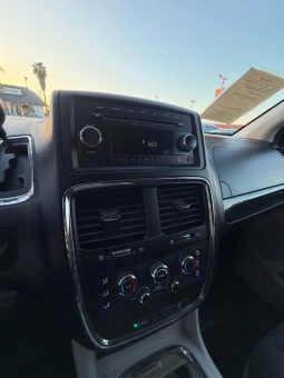 
										2012 Dodge Grand Caravan Passenger SXT Minivan 4D full									
