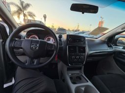 
										2012 Dodge Grand Caravan Passenger SXT Minivan 4D full									