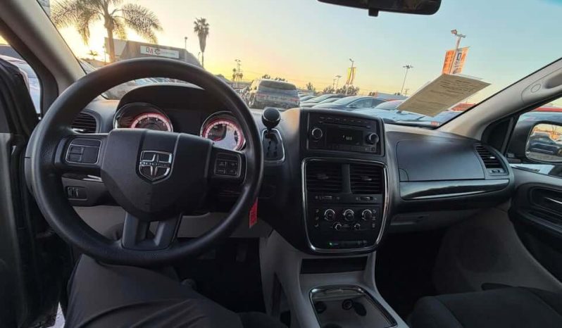 
								2012 Dodge Grand Caravan Passenger SXT Minivan 4D full									