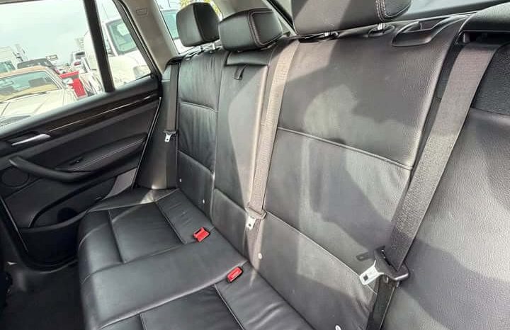 
								2011 BMW x3 xDrive28i full									