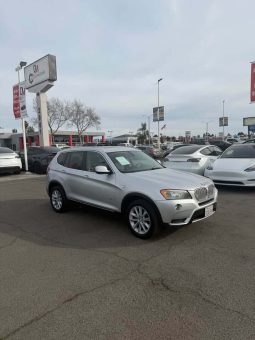 
										2011 BMW x3 xDrive28i full									