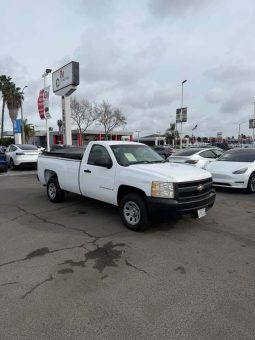 
										2008 Chevrolet Silverado full									