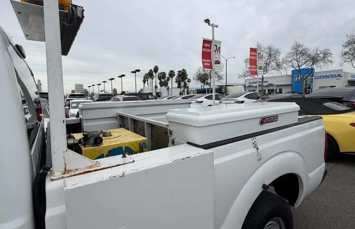 
								2011 Ford F250 Super Duty Super Cab XL Pickup full									