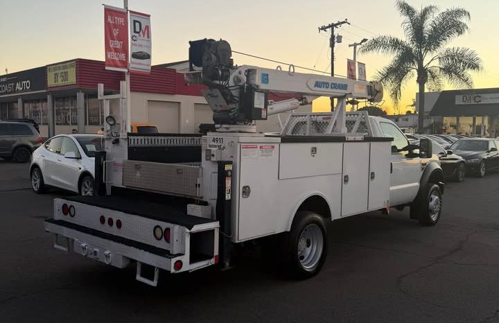 
								2010 Ford f550 super duty regular cab & chassis XLT Cab & Chassis 2D full									