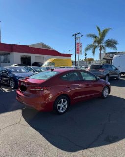 
										2017 Hyundai elantra full									