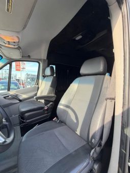 
										2016 Mercedes-Benz sprinter 2500 passenger full									