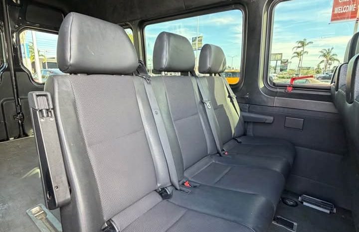 
								2016 Mercedes-Benz sprinter 2500 passenger full									