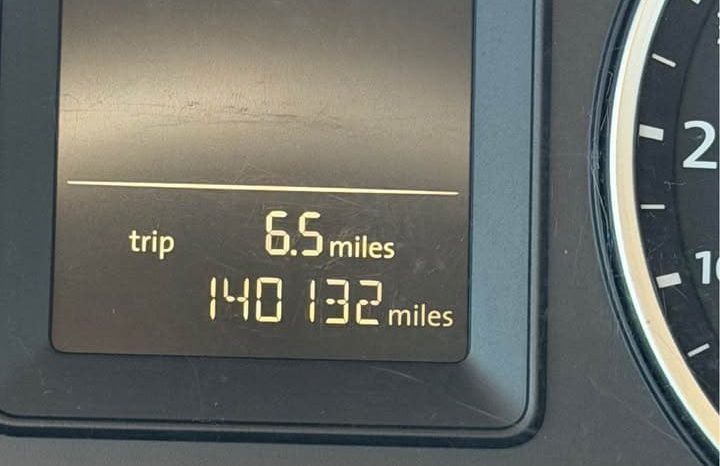 
								2011 Volkswagen tiguan full									