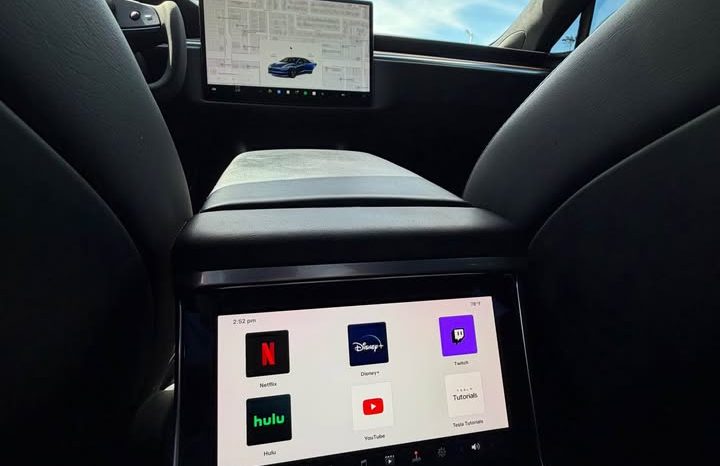 
								2021 Tesla model s Long Range Sedan 4D full									