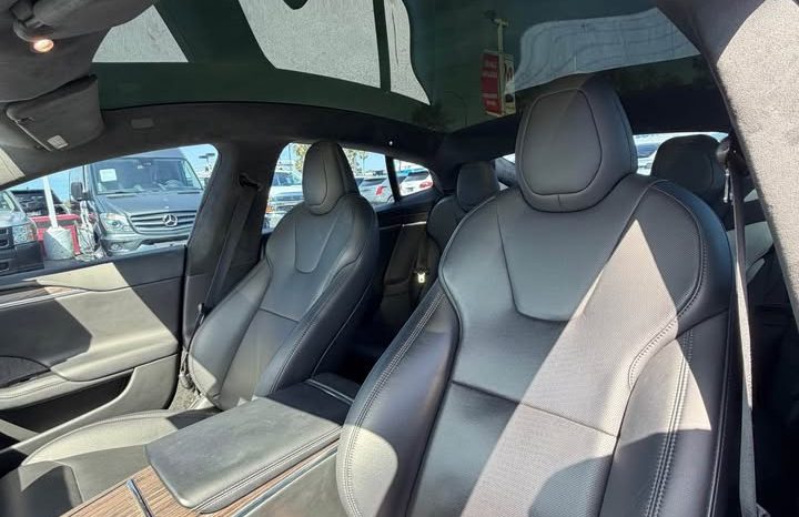 
								2021 Tesla model s Long Range Sedan 4D full									