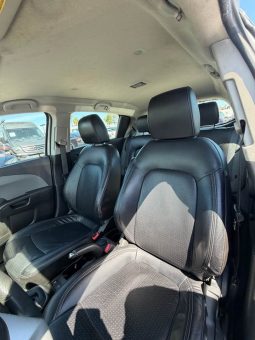 
										2020 Chevrolet sonic full									