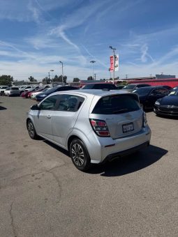 
										2020 Chevrolet sonic full									