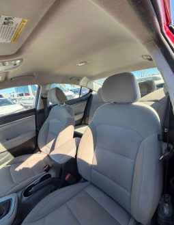 
										2017 Hyundai elantra full									