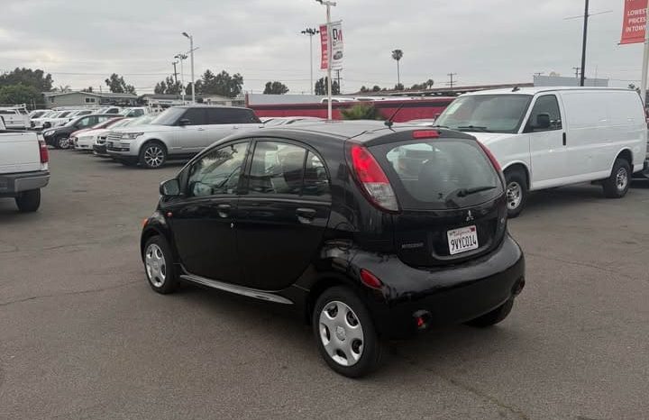 
								2012 Mitsubishi i-miev ES Hatchback 4D full									